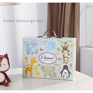Eco-Friendly Gift Boxes for Clothing Items